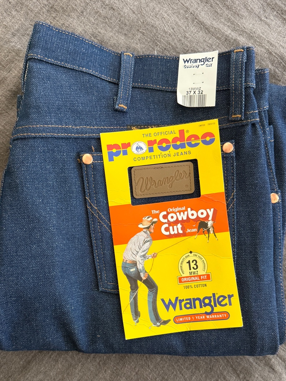 Wrangler Cowboy Cut NWT multiple